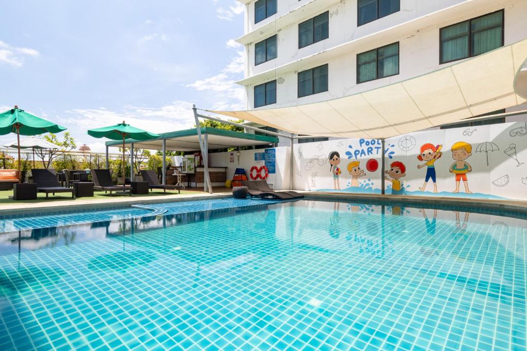 מובנפיק סוריוונג צ'אנג מאי (Mövenpick Suriwongse Hotel Chiang Mai)