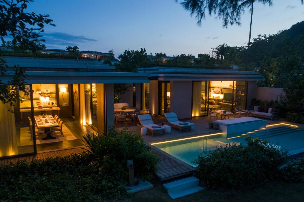 רוזווד פוקט (Rosewood Phuket)
