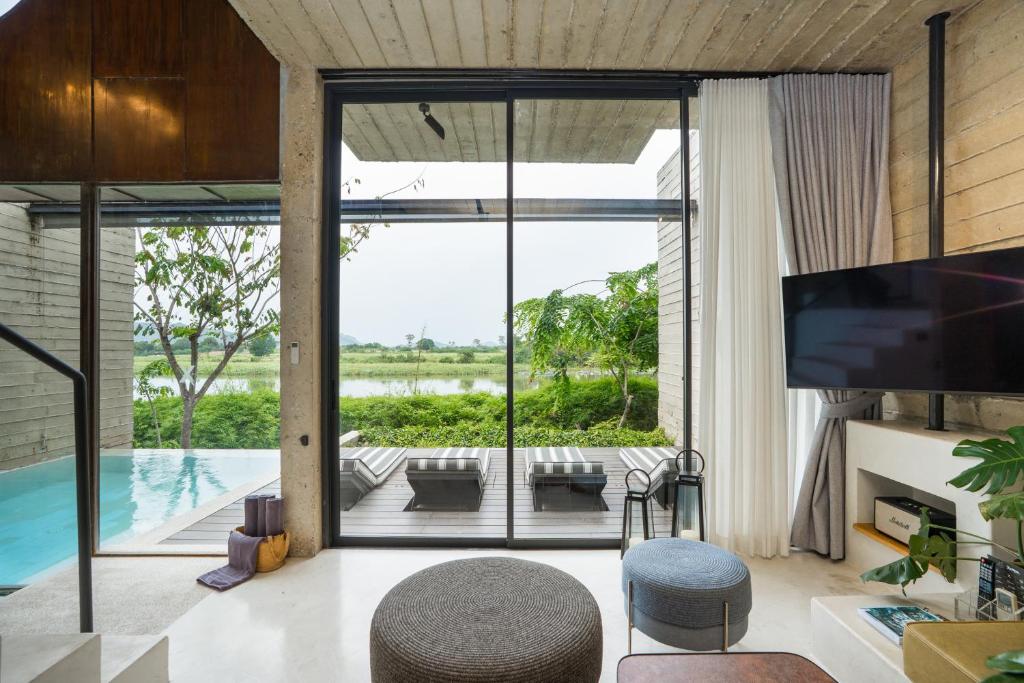 אקסייפ ריבר קוואי (Xcape River Kwai Hotel)
