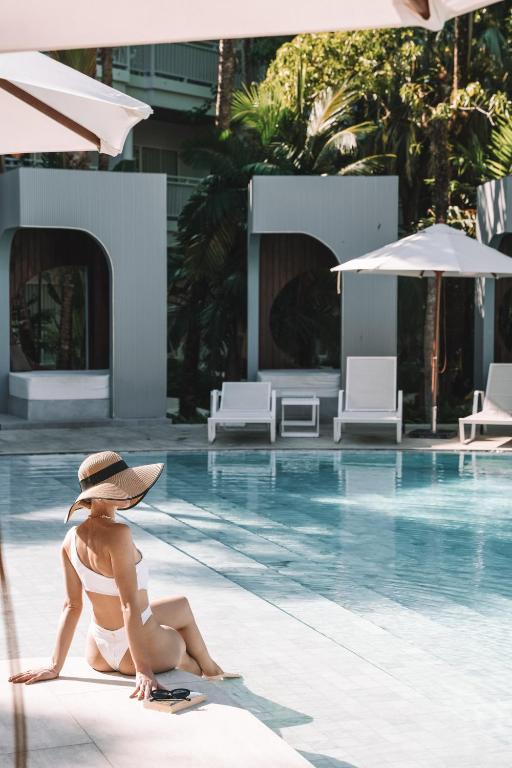 סנטרה קרון ריזורט פוקט (Centara Karon Resort Phuket)
