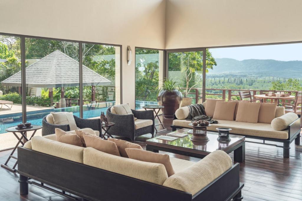 דה פביליונס פוקט (The Pavilions Phuket)