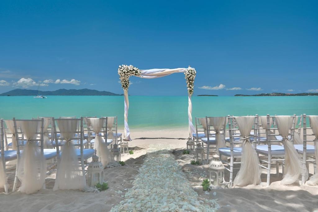 אננטרה בופוט קוסמוי ריזורט (Anantara Bophut Koh Samui Resort)