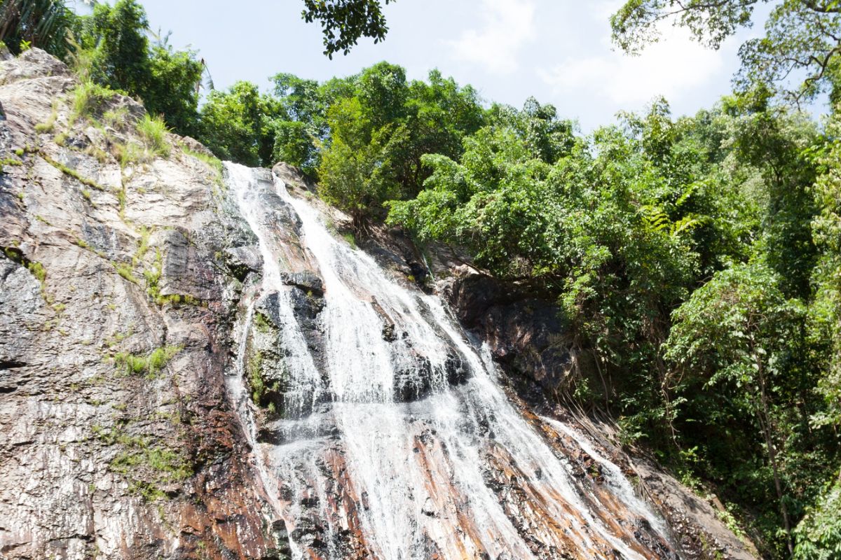 מפלי נמואנג (Na Muang Waterfalls 1 & 2)