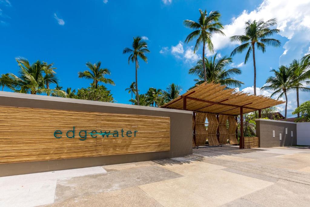 אאוטריגר קוסמוי ביץ' ריזורט (Outrigger Koh Samui Beach Resort)