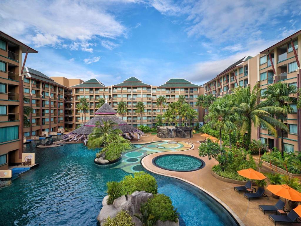 נובוטל פוקט וינטג' פארק ריזורט (Novotel Phuket Vintage Park Resort)