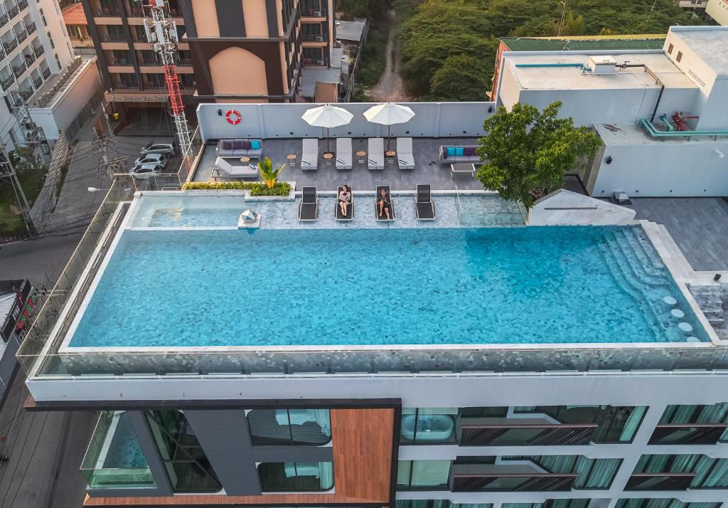 אמת'יסט פטאיה (Amethyst Hotel Pattaya)