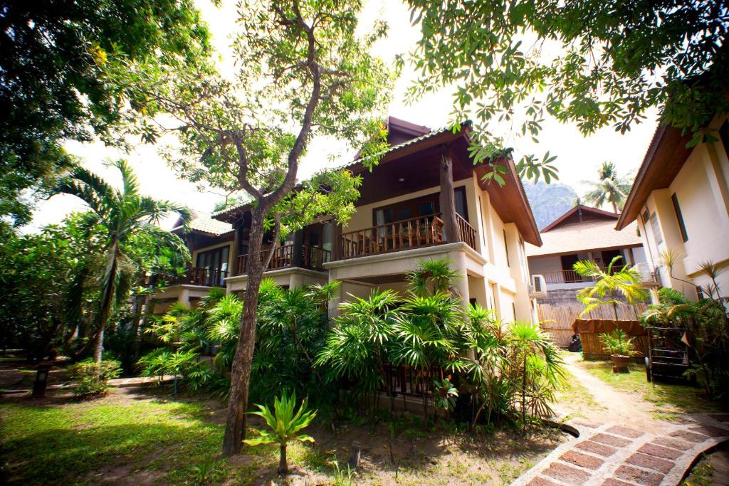 ריילי ביי ריזורט אנד ספא (Railay Bay Resort and Spa)