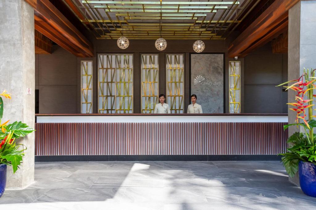 ריילי ביי ריזורט אנד ספא (Railay Bay Resort and Spa)