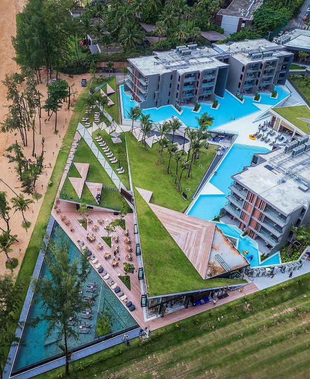 לה ולה קאו לאק (La Vela Khao Lak)