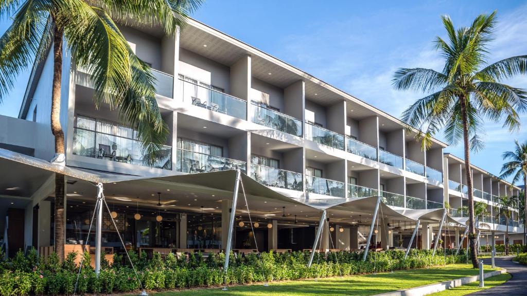 אקס 10 קאו לאק ריזורט (X10 Khaolak Resort)