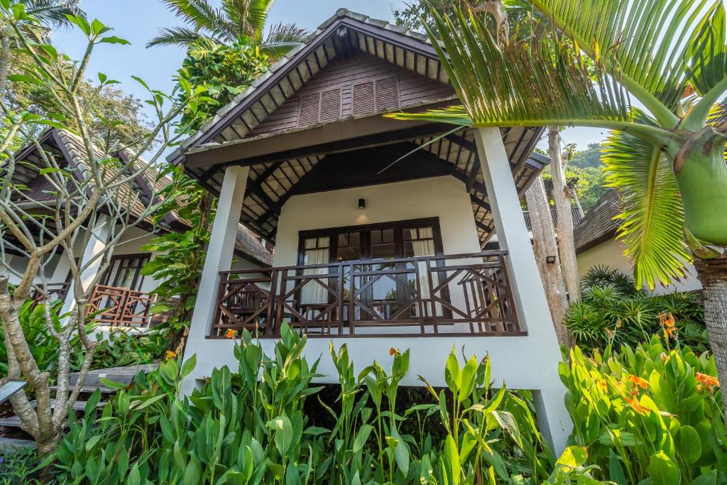 או פראו ריזורט (Ao Prao Resort)